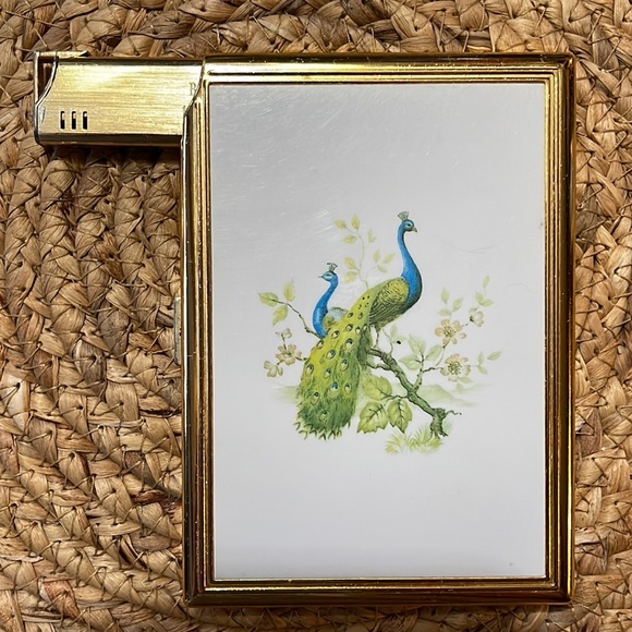 Vintage Colibri Cigarette Case w Peacocks & Built-In Lighter Initialed KGB - Picture 4 of 17